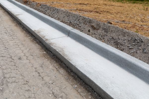 Cost of Concrete Curbing Repair in Dothan